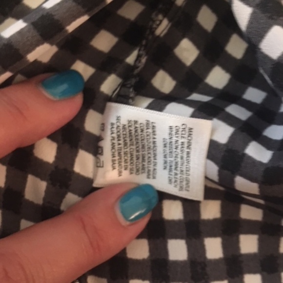 Black & white checked sleeveless top - Picture 4 of 4